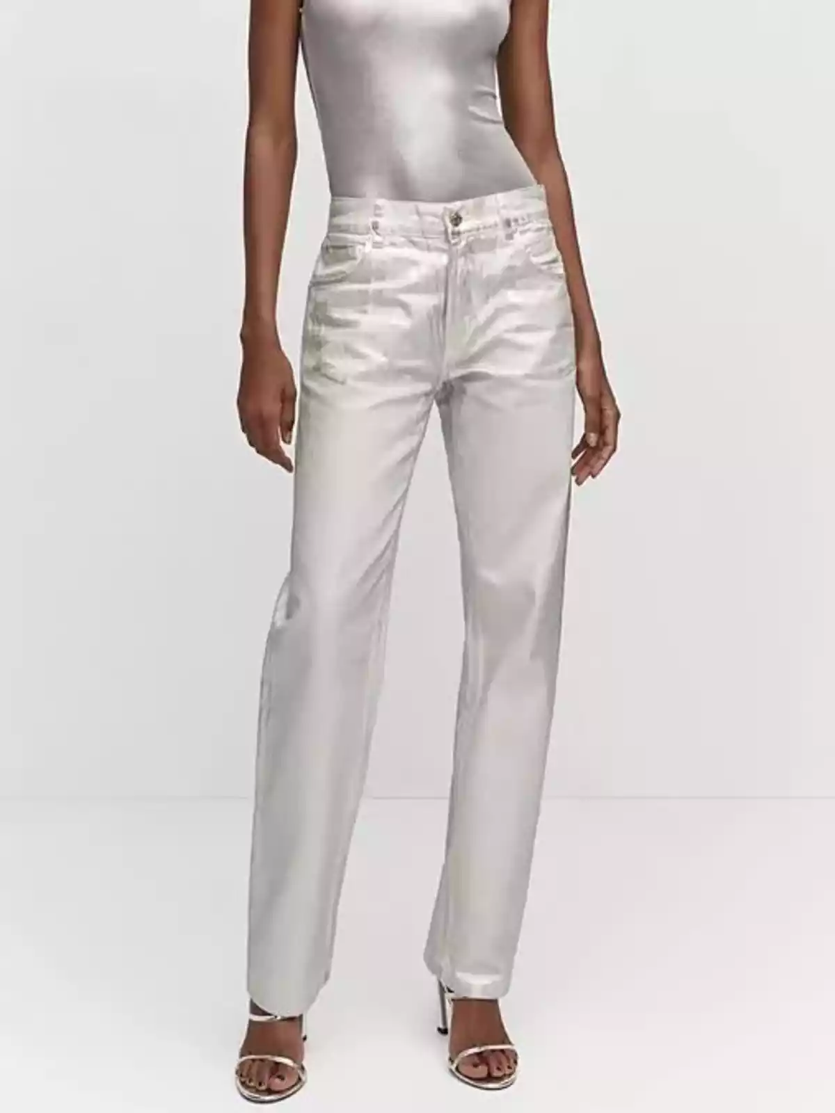 pantalones metalizados Mango pantalones metalizados Mango